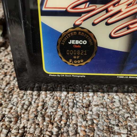 Jeff Gordon Clock - Picture 3 of 4